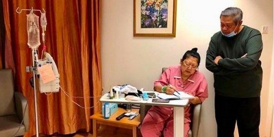 Ibu Ani Yudhoyono: I Can Fight this Cancer