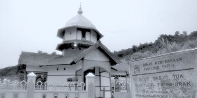 Masjid Tua Patimburak Papua  Dibangun Pada 1870