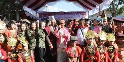 Menteri Susi Tebar Benih Ikan untuk Optimalkan Potensi Danau Toba