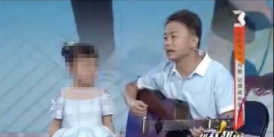 Duo Ayah-Anak Ini Kebanjiran Kecaman Karena Lagu 