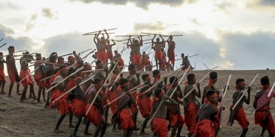 1500 Penari Tarian Likurai di Kaki Gunung Lakaan Belu