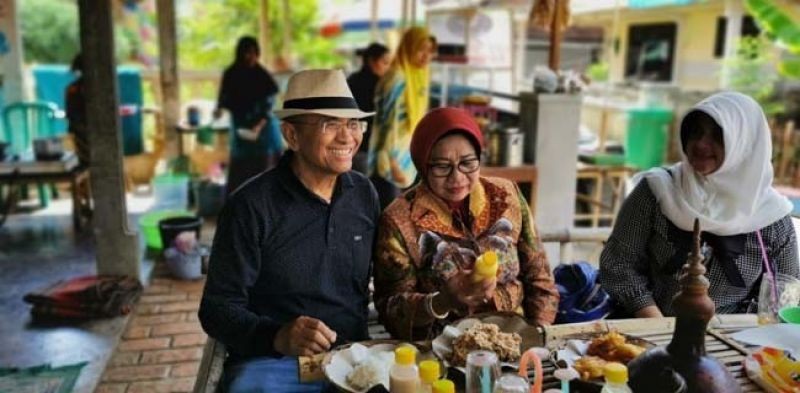 Dahlan Iskan saat di pembukaan Hedon Cafe/Ist