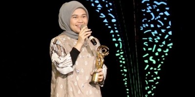 Politisi Belia Jialyka Maharani, Figur Demokrasi  Moeslim Choice Award 2019