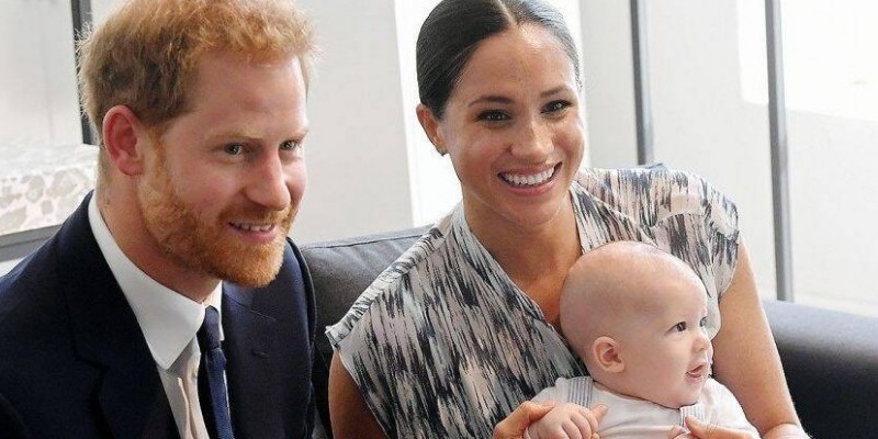 Pangeran Harry, Meghan Markley bersama putra mereka Archie Mountbatten-Windsor/Net