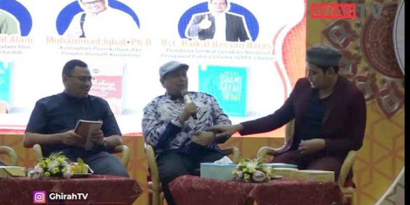 Ustad Haikal saat launching buku Menjadi Suami dan Ayah Hebat, Jumat (28/2) dalam acara Islamic Book Fair 2020, JCC Jakarta/ Foto : ig @GhirahTV
