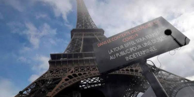 Prancis Kerahkan 100 Ribu Polisi Saat Lockdown, Warga Yang Melanggar Dikenai Denda