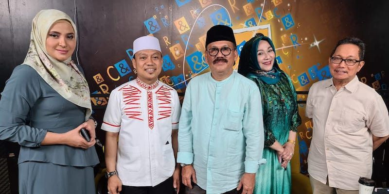 Dari kiri ke kanan: Rahma Sarita, Ustaz Das’ad Latif, Ilham Bintang, Camelia Malik,  dan Marah Sakti Siregar./Foto: Dok. Ilham Bintang