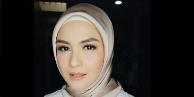 Cerita Revalina S Temat, Urung Rilis Bisnis Hijab Karena Pandemi Virus Corona 