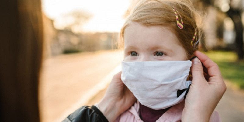 Anak-anak harus didorong untuk melakukan langkah-langkah pencegahan seperti memakai masker, mencuci tangan dan menjaga jarak demi menekan potensi penularan virus corona/Net