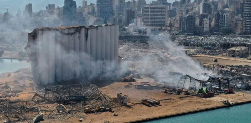 Pelabuhan Lebanon yang hancur usai diguncang ledakan dahsyat pada Selasa, 4 Agustus 2020/Net