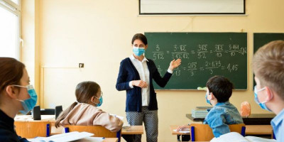 Segera Buka Sekolah Tatap Muka, Italia Siapkan Insentif Untuk Guru