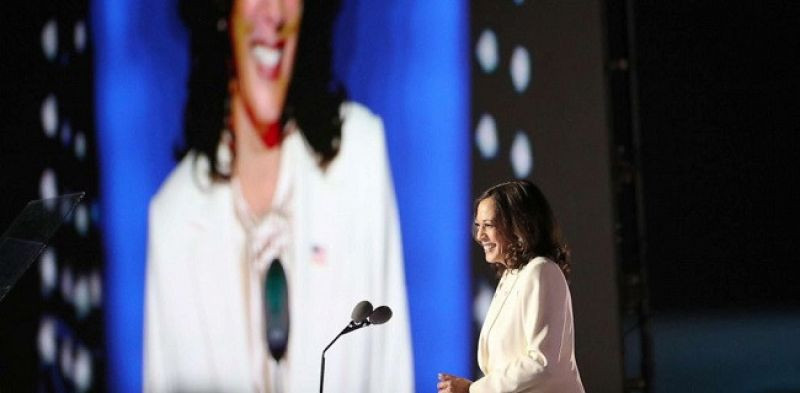 Wakil presiden terpilih Amerika Serikat, Kamala Harris saat menyampaikan pidatonya di Wilmington, Delaware pada Sabtu, 7 November 2020/Net