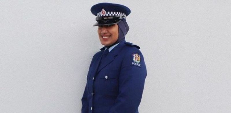 Zeena Ali yang mengenakan serangan kepolisian Selandia Baru untuk Muslimah berjilbab/Net