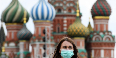 Infeksi Covid-19 Meroket, Moskow Perpanjang Liburan Sekolah