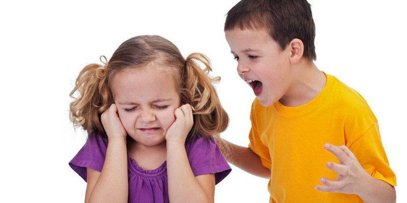 Kebiasaan gampang marah si kecil juga bisa disebabkan karena ia belum tahu bagaimana menyampaikan sesuatu dengan benar/ Net