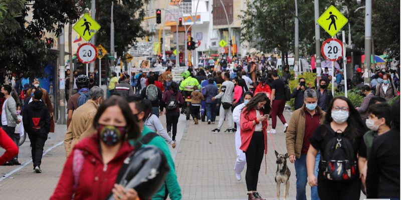 Bogota memperpanjang jam malam dan karantina penuh demi meredam penularan virus corona/Net