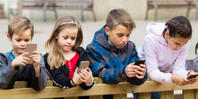 Dear Parents, Segera Pasang Kontrol Untuk 3 Aplikasi Ini