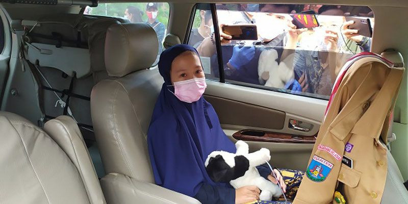 Setelah sembuh dari Covid-19, Aisyah yang baru berusia 10 tahun kini jadi yatim piatu, ibunda tercintanya meninggal karena Covid-19/RMOLBanten