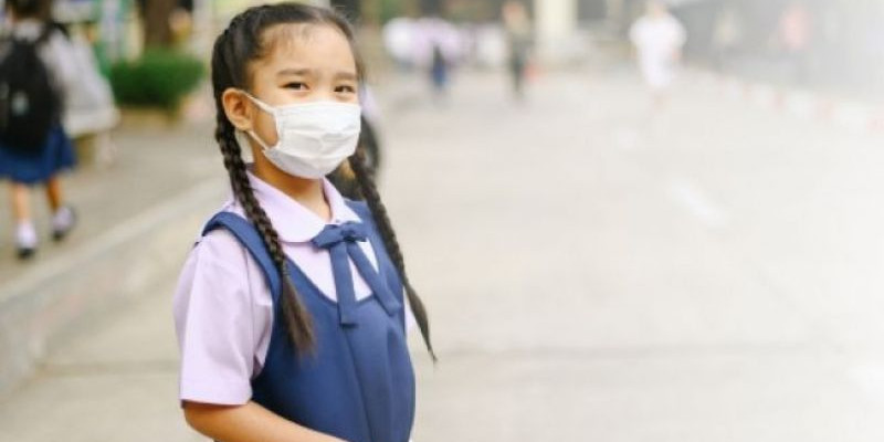 Ilustrasi anak sekolah mengenakan masker/ Net