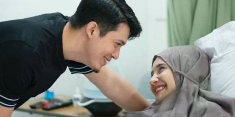 Pasangan Irwansyah dan Zaskia Sungkar dikaruniai anak pertama pada Selasa 30 Maret 2021/ Foto: Instagram@irwansyah_15