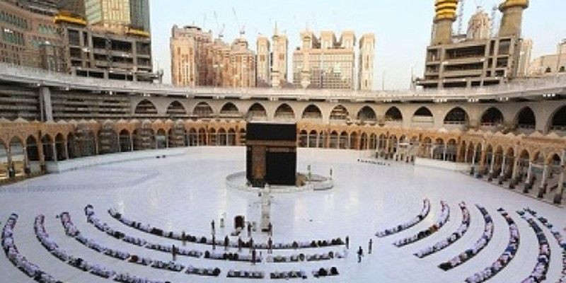 Salat di Mekkah, Arab Saudi dibatasi karena wabah covid-19/Net