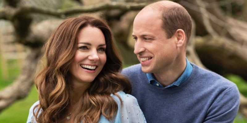 Pangeran William dan Kate Middleton, berpose untuk menyambut ulang tahun pernikahan ke-10/Net