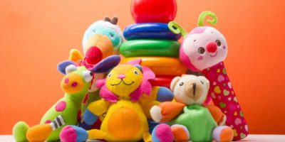 Yuk, Bersihkan Mainan Anak Agar Tak Jadi Sarang Kuman
