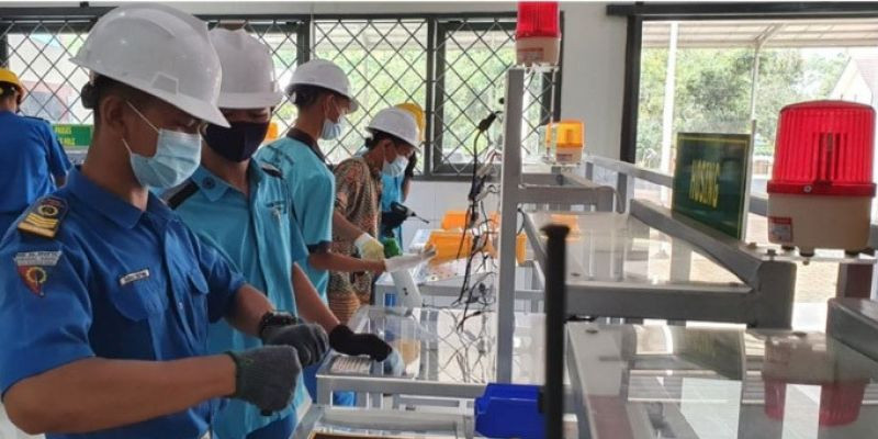 Aktivitas siswa SMK Al-Mufti Subang