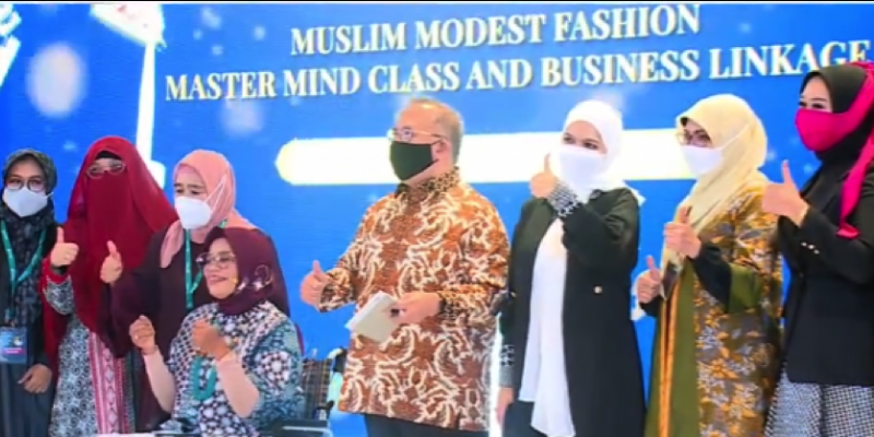 Muslim Modest Fashion Mastermind Class and Business Linkage menyadarkan para pelaku bisnis fesyen bahwa mereka telah menjadi pemenang di negeri sendiri dan siap menuju pasar global/ FARAH