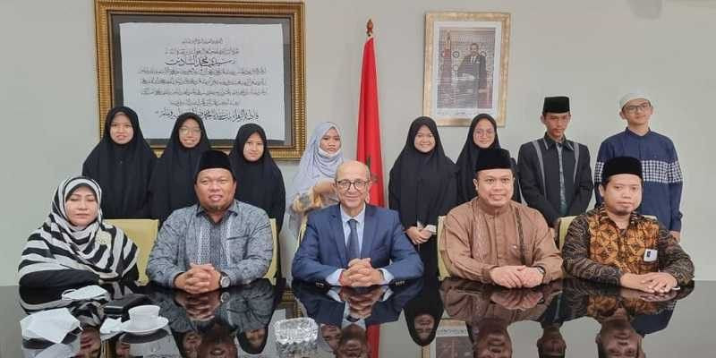 Para delegasi mahasiswa baru bertemu dengan Dutabesar Kerajaan Maroko di Jakarta Ouadia Banabdellah/Ist