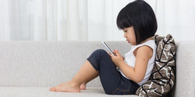 Sapih Gadget, Tugas Orangtua Zaman Now Hilangkan Kecanduan Anak Pada Gadget