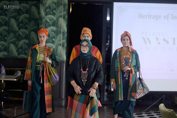 Desainer Lala Gozali/ Foto-foto: Agung Hadiawan