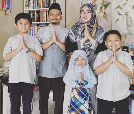 Keluarga Ainun Najib/ Net 