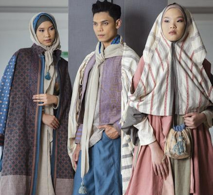 Foto :  Mix koleksi dari IFC MYDC- IKRA, Fashion Stylist Deden Siswanto