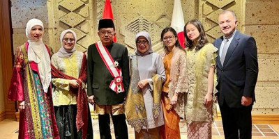 Bintang Jasa Kaisar Jepang untuk 3 Tokoh Indonesia, Jusuf Kalla Raih Penghargaan Tertinggi Grand Cordon of the Order of the Rising Sun