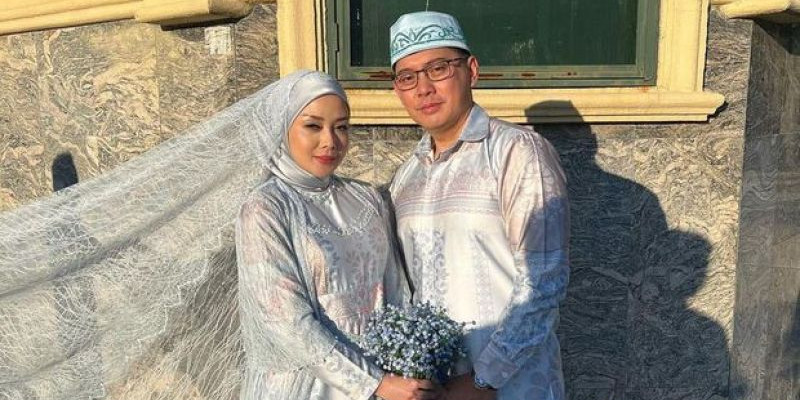 Momen pernikahan Terry Putri dengan Derly Dermawan/ Net