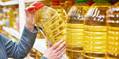 Sulitnya Beli Minyak Goreng: dari Harga Meroket, Wajib Bawa KTP, hingga Buka PeduliLindungi