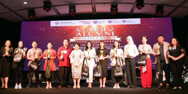 Tujuan dari LSPR Alumni Award adalah untuk memotivasi rekan - rekan alumni LSPR agar dapat memacu kreativitas dan berinovasi dalam bidang masing-masing/ Foto:Ist