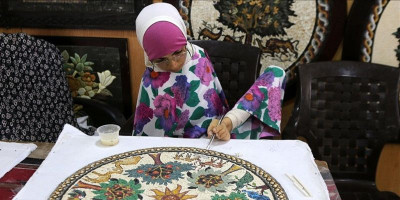 Rahma Khairallah, Wanita Yordania Tanpa Lengan yang Menguasai Seni Mosaik 