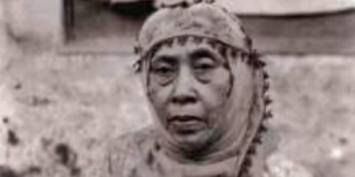 Tak Gentar pada Penjajah & Gigih Membela Hak Perempuan, Inilah Sosok 3 Pahlawan Berhijab Pembela Kedaulatan Rakyat Nusantara