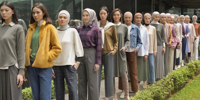 UNIQLO MODEST WEAR Fall/Winter 2022 Exclusive Launch: Simple Outfit ala 4 Perempuan Muda Inspiratif Asal Indonesia & Malaysia 