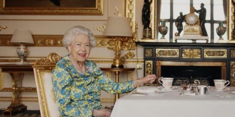 Ratu Elizabeth II gemar minum teh/Net