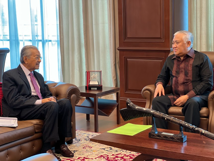 DR Tun Mahathir Muhammad saat menerima Din Syamsudin di kediamannya, Kuala Lumpur, Malaysia/Dok