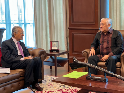 Tun DR Mahathir Muhammad: Kelemahan Umat Islam karena Meninggalkan Islam