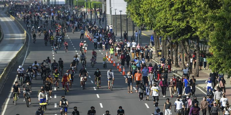 Aktivitas warga Jakarta di CFD/ Bisnis