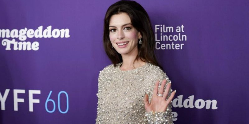 Hathaway bicara tentang kesadaran soal isu-isu ketidaksetaraan, mengadvokasi untuk layanan child care yang terjangkau/Net