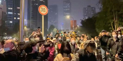 Protes Lockdown COVID Merebak di 22 Kota, Direktur Pelaksana IMF Prediksi Ekonomi China Menurun