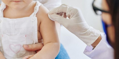 KLB Campak, IDAI Minta Ayah Bunda Bawa Anak Imunisasi