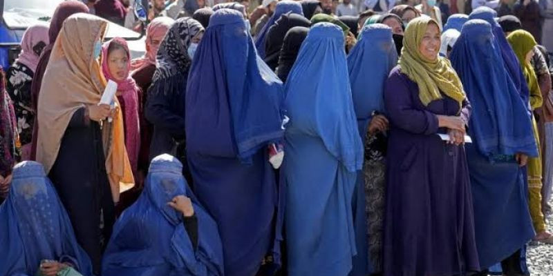 Perempuan di Afghanistan tak bisa melanjutkan pendidikan/Net