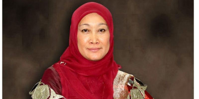 Sri Indarti, Ukir Sejarah Sebagai Rektor Perempuan Pertama Universitas Riau 